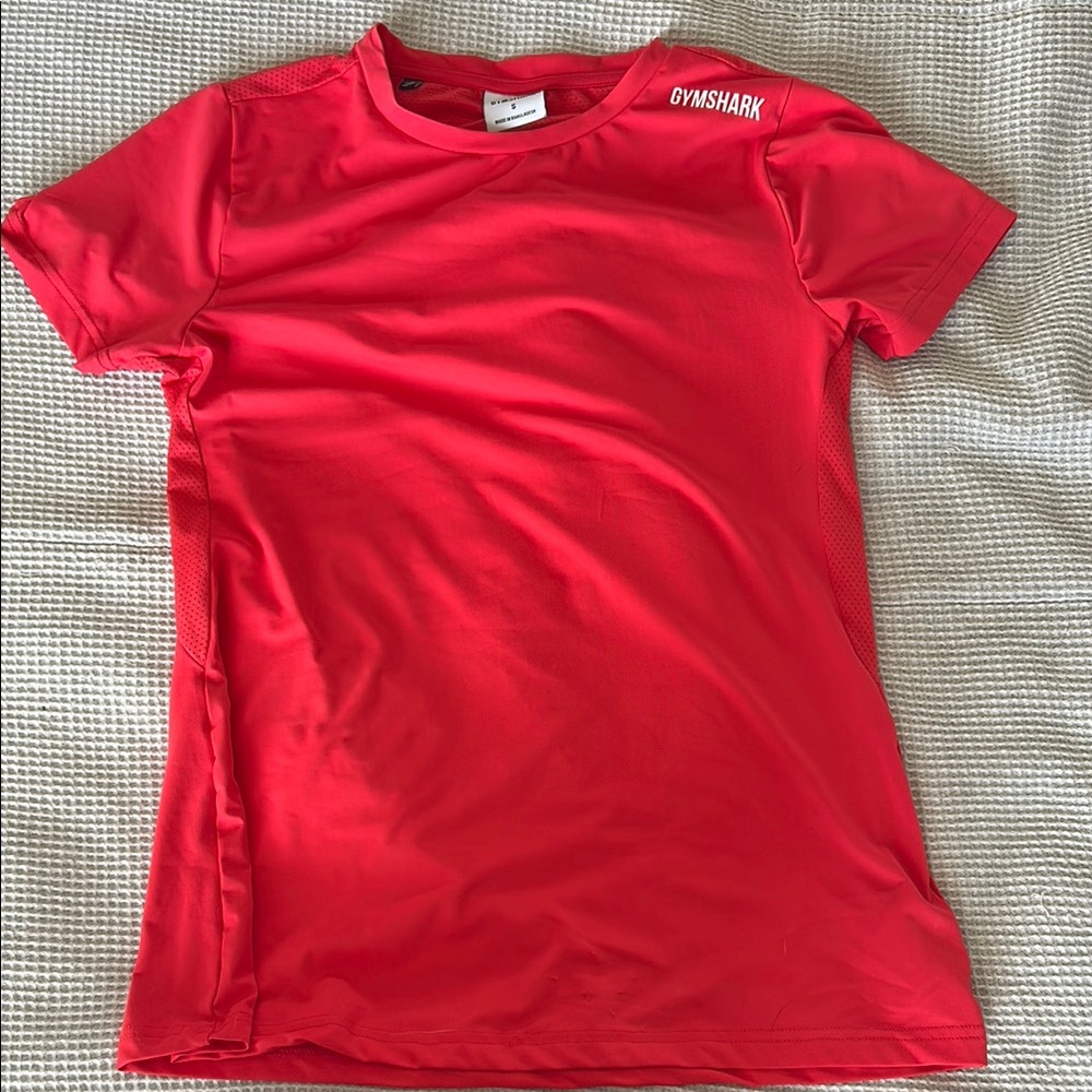 Gymshark Bold pink Performance Tee